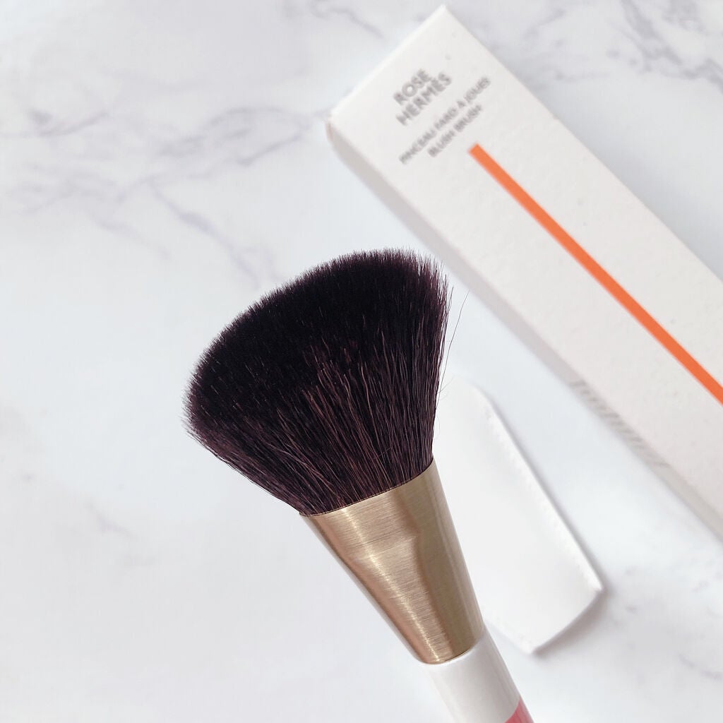 ローズ・エルメス パンソー ファー ア ジュ/エルメス/メイクブラシを使ったクチコミ(3枚目)