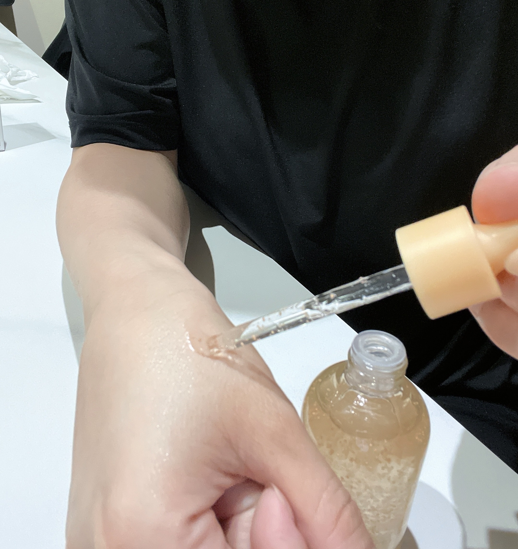 グルタチオンソームダークスポットセラムビタドロップ/Abib /美容液を使ったクチコミ（2枚目）