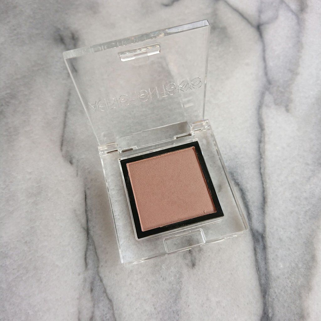 アディクション ザ アイシャドウ マット/ADDICTION/単色アイシャドウを使ったクチコミ(2枚目)