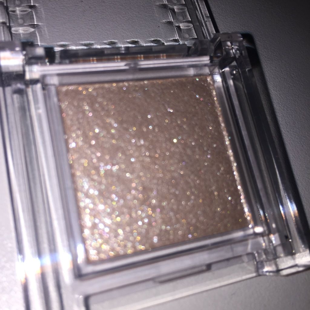 シングルカラーアイシャドウ/CEZANNE/単色アイシャドウを使ったクチコミ（1枚目）