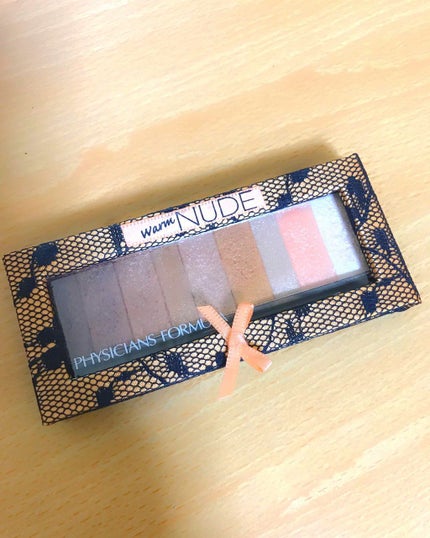 PHYSICIANS FORMULA シマーストリプスアイシャドウパレットのクチコミ「フィジシャンズフォーミュラ アイシャドウ💫
オーガニックなので敏感肌の方でも使えるアイシャ.....」(1枚目)