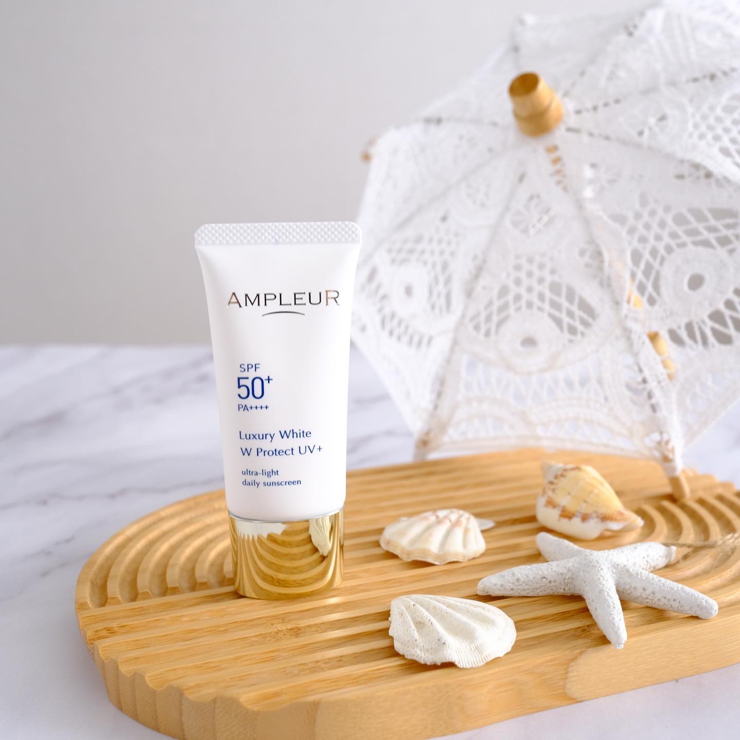 ラグジュアリーホワイト WプロテクトUVプラス/アンプルール/日焼け止めミルクを使ったクチコミ（1枚目）