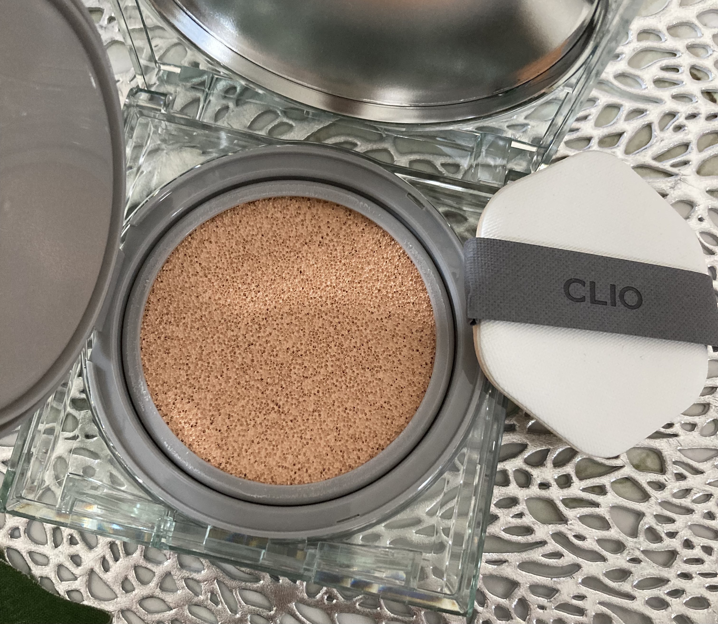 クリオ キル カバー スキン フィクサー クッション/CLIO/クッションファンデーションを使ったクチコミ（2枚目）