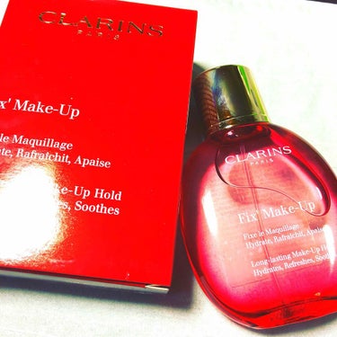 やっと
買えました🙌

CLARINS
フィクスメイクアップです❤

これからの季節
本当に活躍してくれる
優れものです😭❤

コレ使うようになってから
メイク崩れ本当にしない😳

使ってる人多いと思い