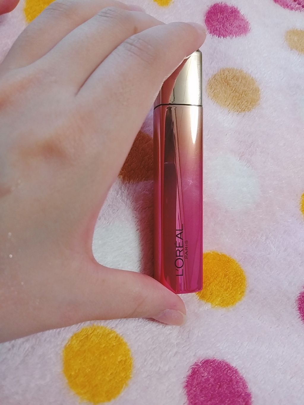 ユイルカレス/ロレアル パリ/リップグロスを使ったクチコミ(1枚目)