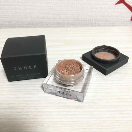 シマリングカラーヴェール ステートメント/THREE/単色アイシャドウを使ったクチコミ(1枚目)