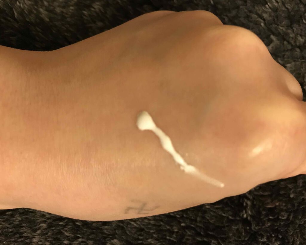 フェイス＆ネックホワイター/KATE/化粧下地を使ったクチコミ（3枚目）