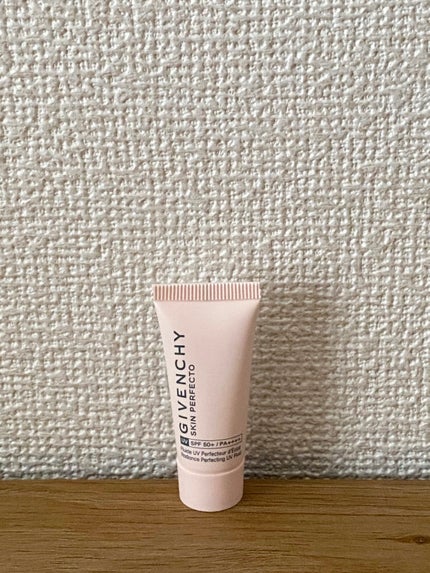 スキン PFCT UV フルイド/GIVENCHY/日焼け止めミルクを使ったクチコミ(1枚目)
