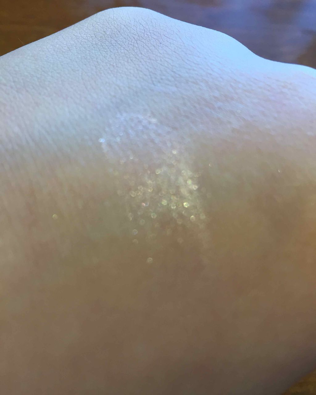 シャイニーシャドウ N/excel/単色アイシャドウを使ったクチコミ（3枚目）