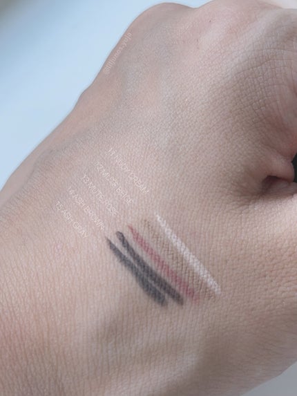 ゆじゃ on LIPS 「.<cosnori>スーパープルーフフィッティングジェルアイラ..」(4枚目)