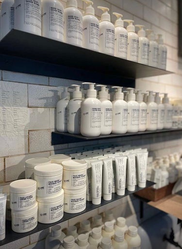 LE LABO HAND POMADE BASILのクチコミ「LE LABO　ハンドローションを購入しました。
BASILではなくヒノキを購入しましたがまだ.....」（2枚目）