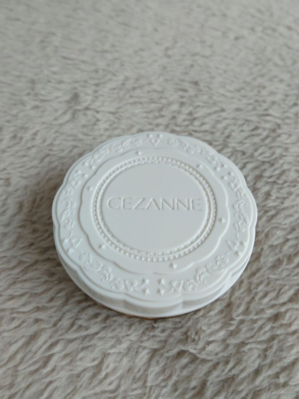 UVシルクカバーパウダー/CEZANNE/プレストパウダーを使ったクチコミ（1枚目）