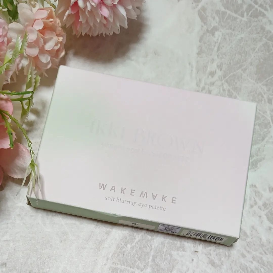 ソフトブラーリングアイパレット/wakemake/アイシャドウパレットを使ったクチコミ(1枚目)