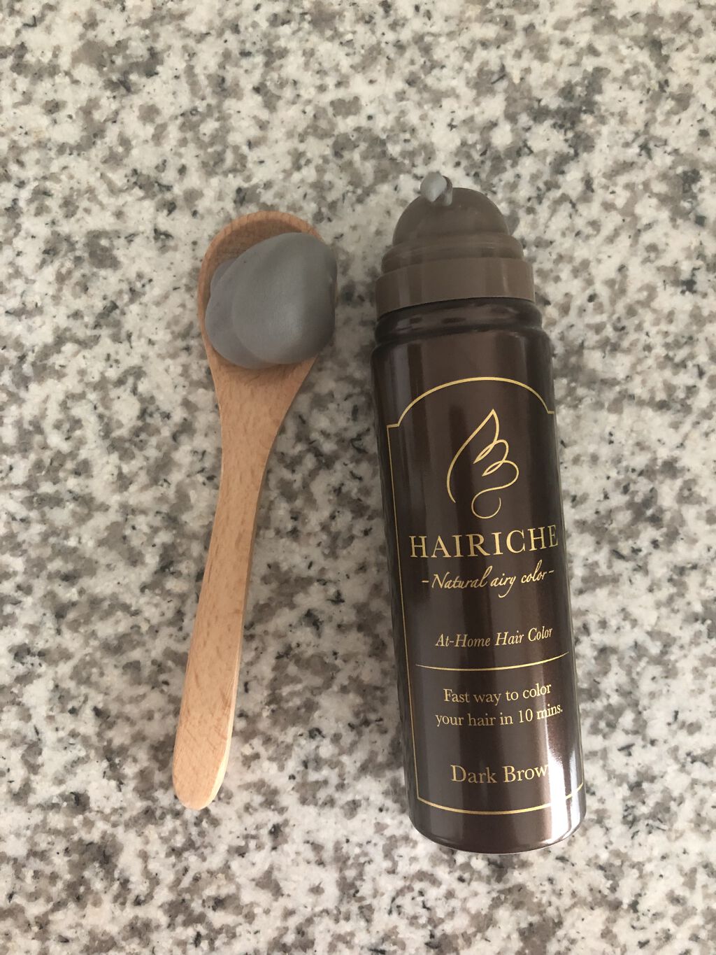 HAIRICHE ナチュラルエアリーカラー のクチコミ「ヘアリシェナチュラルエアリーカラーダークブラウンを使用しました♡

内容量60gです。

濃密.....」（3枚目）