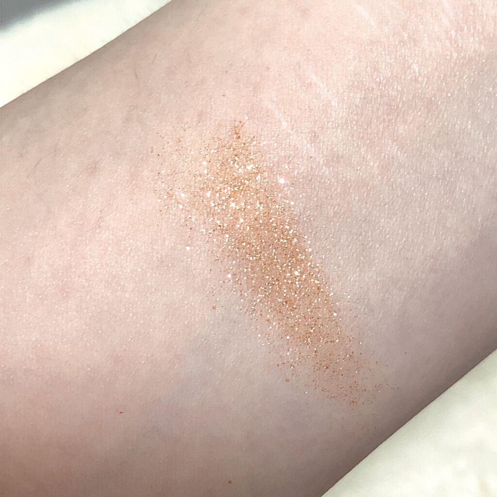 リュクスアイシャドウ 10 サンフレア(リッチ スパークル)/BOBBI BROWN/単色アイシャドウを使ったクチコミ（2枚目）