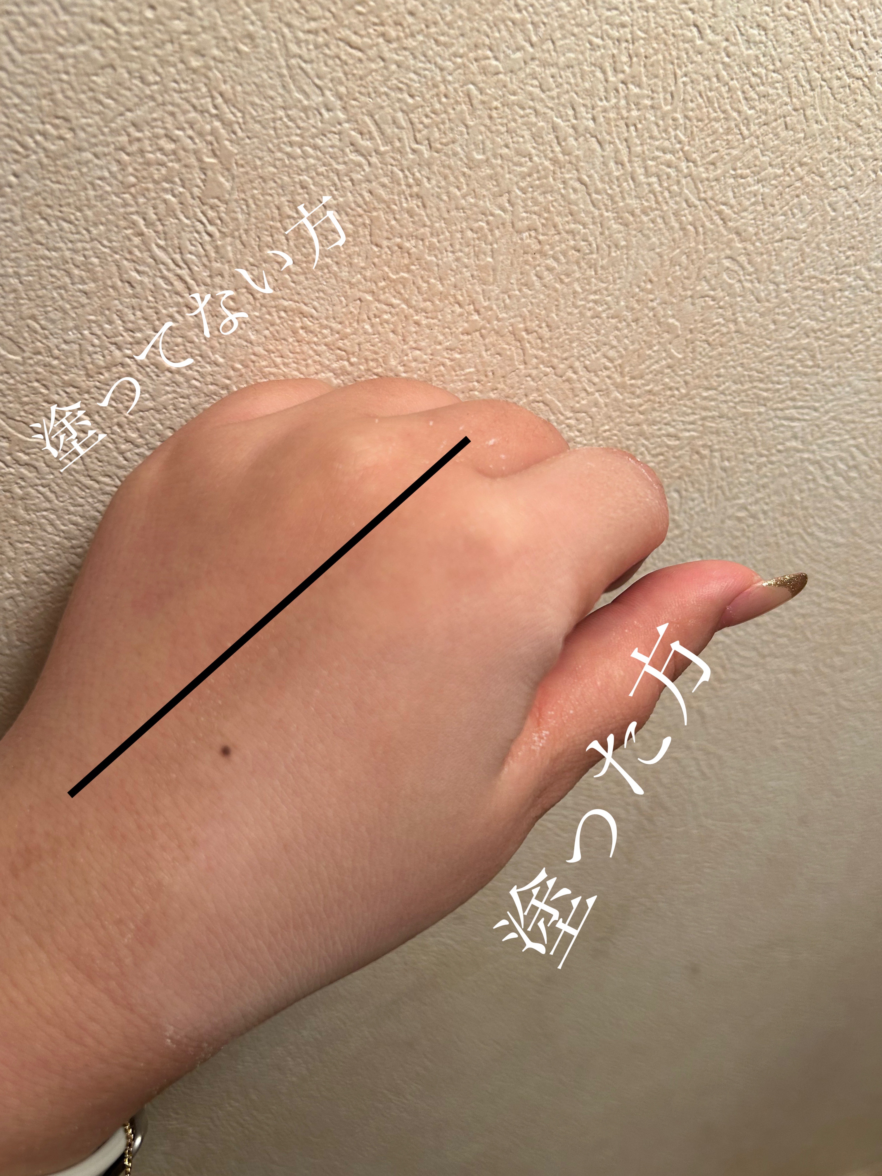 Freemay ノーセバム ミネラルパウダーのクチコミ「先週お出かけ先で見つけたパウダー🥹この形、この色の感じでてっきりInnisfreeのノーセバム.....」（2枚目）