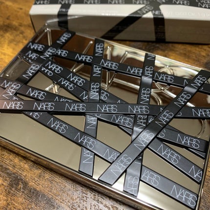 ビジュー アイシャドーパレット/NARS/アイシャドウパレットを使ったクチコミ(1枚目)