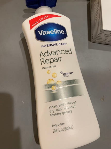 ヴァセリン アドバンスドリペア ボディローション 無香料/ヴァセリン/ボディローションを使ったクチコミ(1枚目)