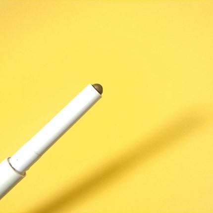 FASIO パウダー アイブロウ ペンシルのクチコミ「太めで折れにくい繰り出しタイプのアイブロウです👏
太めでどんどんペン先が丸くなっていくよ!
.....」(3枚目)