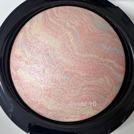 マーブルハイライター/LB/パウダーチークを使ったクチコミ(2枚目)