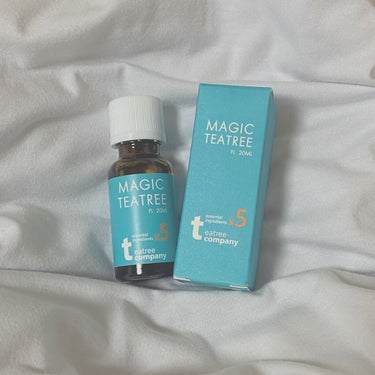 【使った商品】MAGIC TEATREE🌱

【使用感】オイル！塗った後しばらくスースーする！

【良いところ】塗った次の日には赤ニキビが小さくなりました‼︎すぐに赤み引けるからオススメ😭

【イマイチ