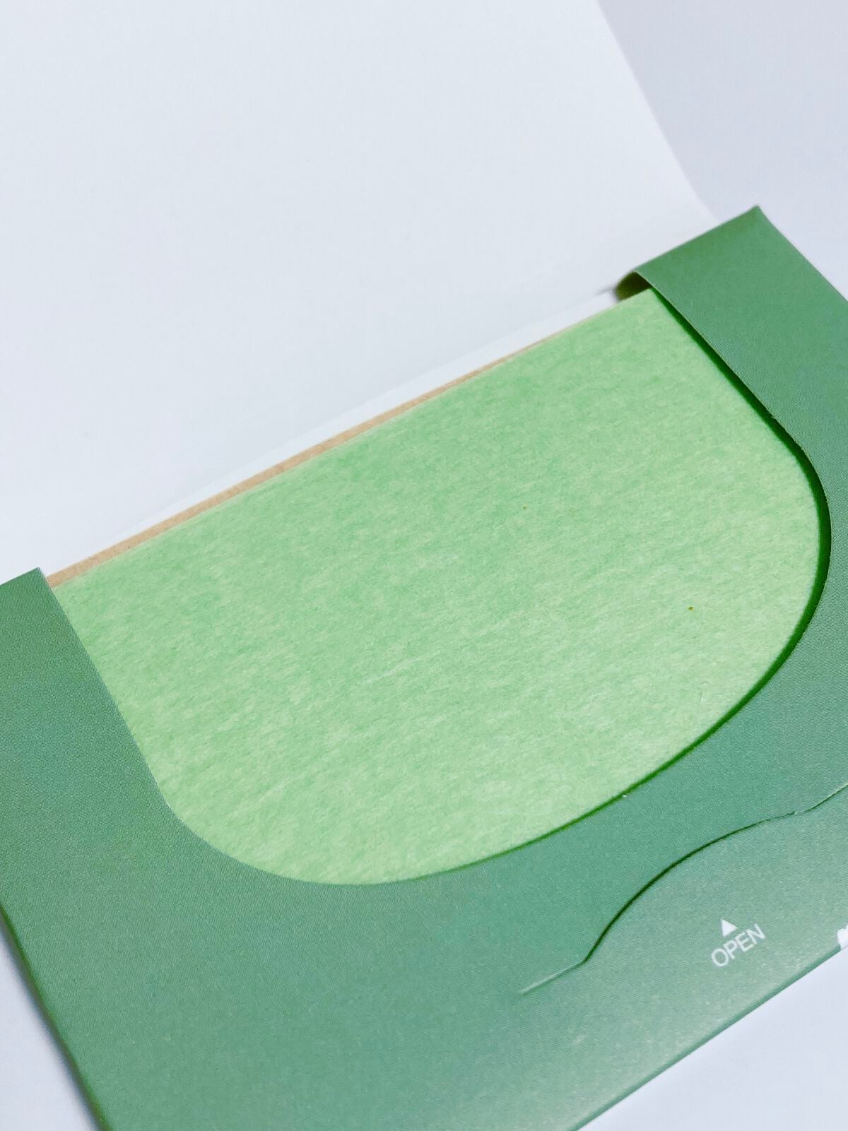 こるぽる on LIPS 「SHEINSHEIN購入品あぶらとり紙ほのかに抹茶のような香り..」(2枚目)