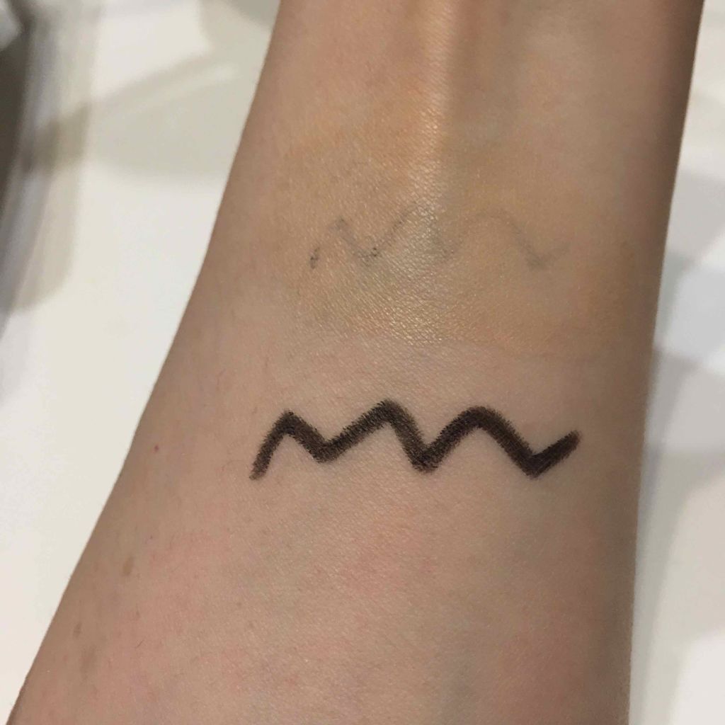 ザ・セム CPファンデーション 1.25 ライトベージュ/the SAEM/リキッドファンデーションを使ったクチコミ（2枚目）