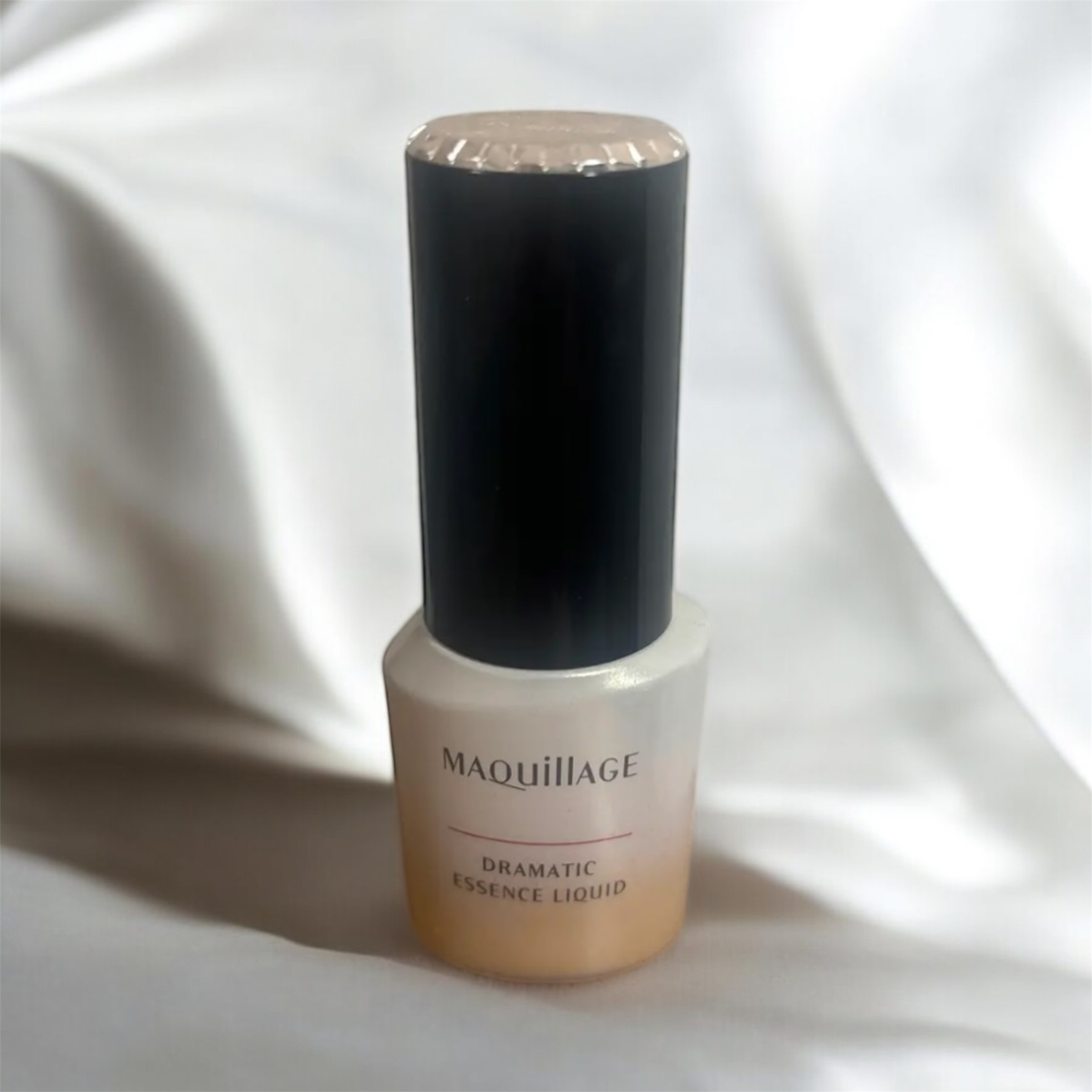 ドラマティックエッセンスリキッド/マキアージュ/リキッドファンデーションを使ったクチコミ（1枚目）