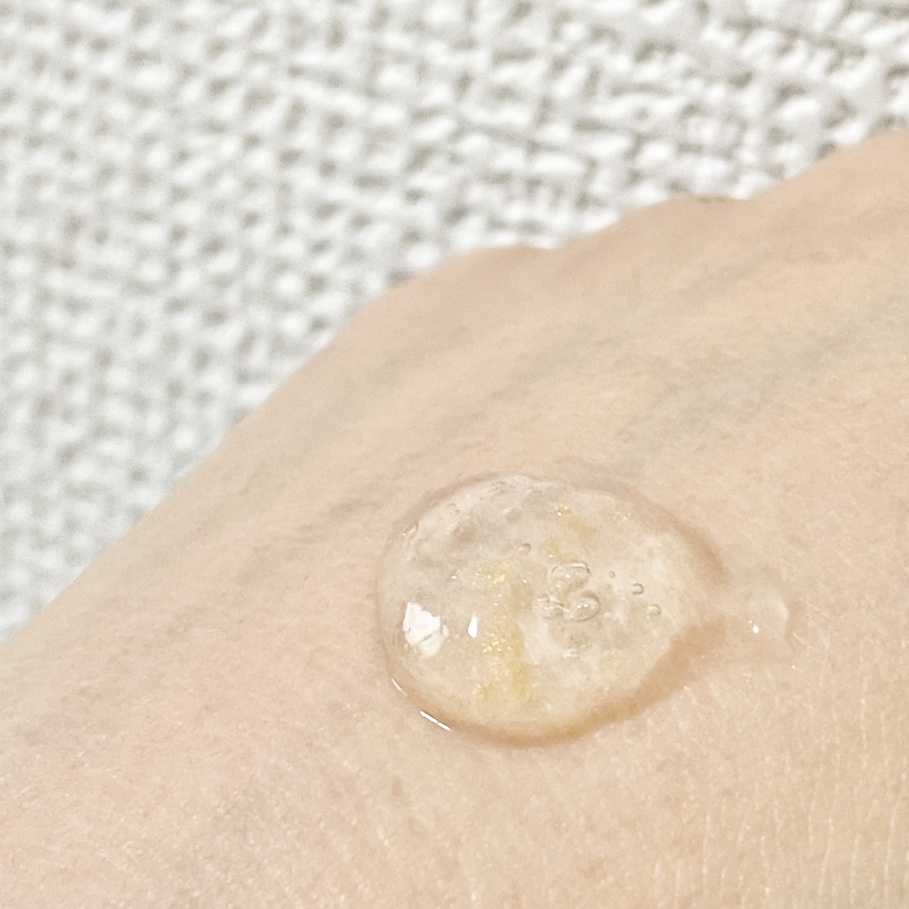 琥珀パワーエキスオールインワンジェル/ヤマノ肌/オールインワン化粧品を使ったクチコミ（2枚目）