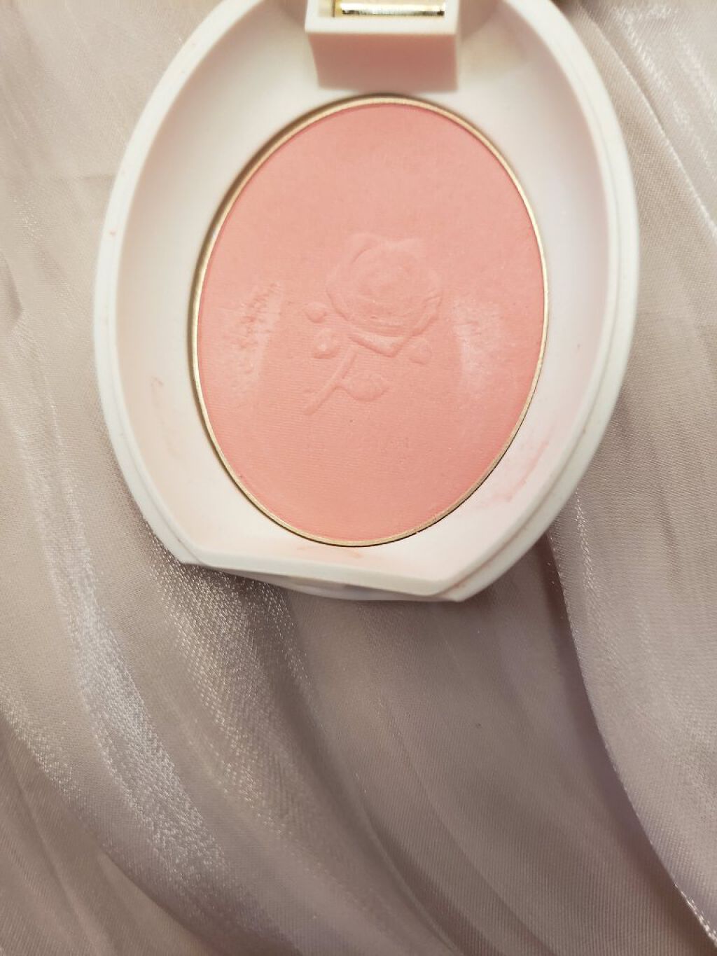 パウダーブラッシュ/レ・メルヴェイユーズ ラデュレ/パウダーチークを使ったクチコミ(2枚目)