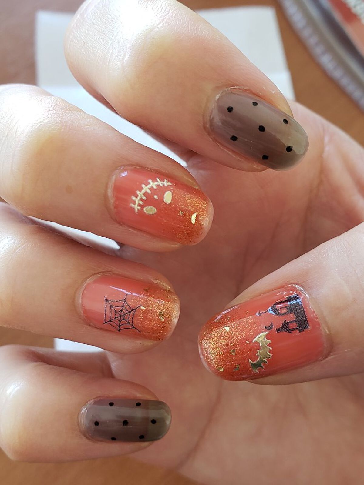 土木系おねいさん on LIPS 「ハロウィンネイル2022、ラスト!主将、シースルーハロウィン🎃..」(4枚目)