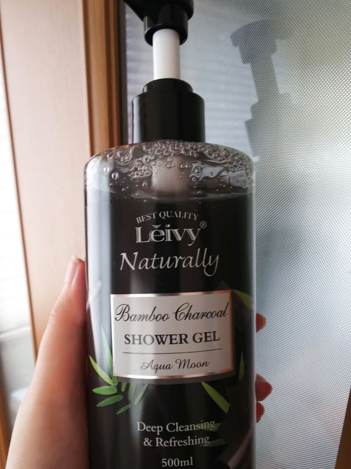 レイヴィー ファンタジーボディーシャンプー バンブーチャコール/Leivy/ボディソープを使ったクチコミ(1枚目)