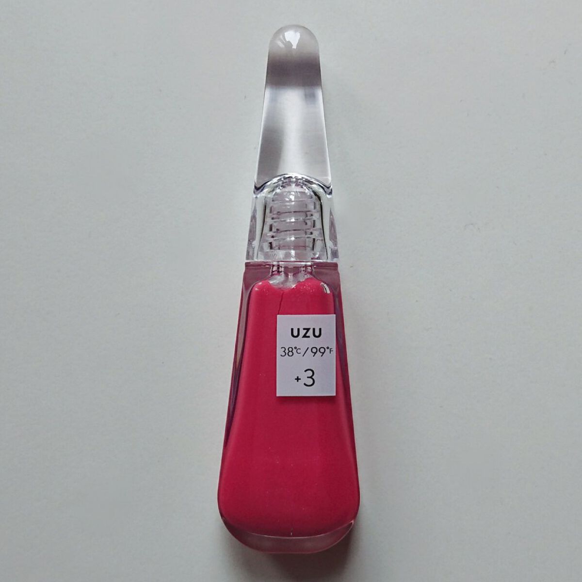 38°C / 99°F リップトリートメント (リップ美容液)/UZU BY FLOWFUSHI/リップケアを使ったクチコミ（3枚目）
