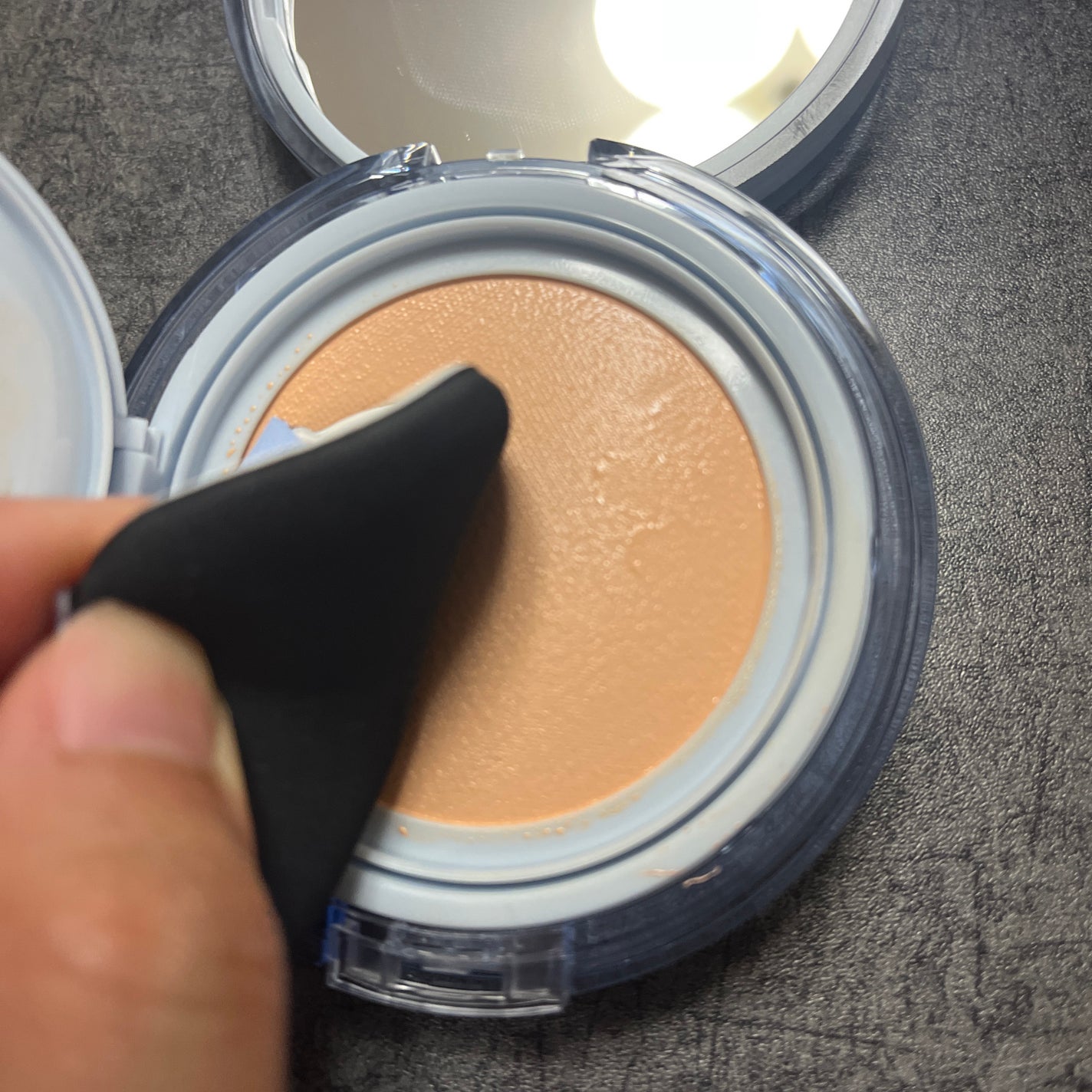 ベアウォータークッション/rom&nd/クッションファンデーションを使ったクチコミ(2枚目)