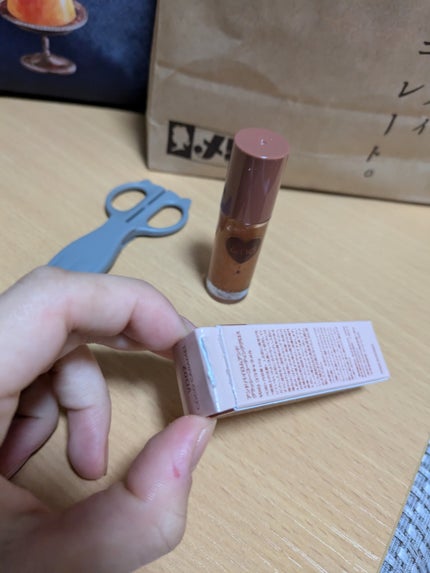 グラッシーコーティンググロス VD02 ココキャラメル/&nd by rom&nd/リップグロスを使ったクチコミ(3枚目)