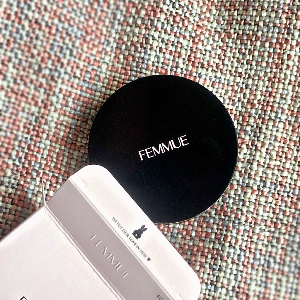 エバーグロウクッション SPF25 PA++/FEMMUE/クッションファンデーションを使ったクチコミ(1枚目)