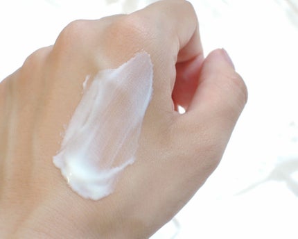 リリーフサンモイスチャライザー/HYGGEE/化粧下地を使ったクチコミ(2枚目)