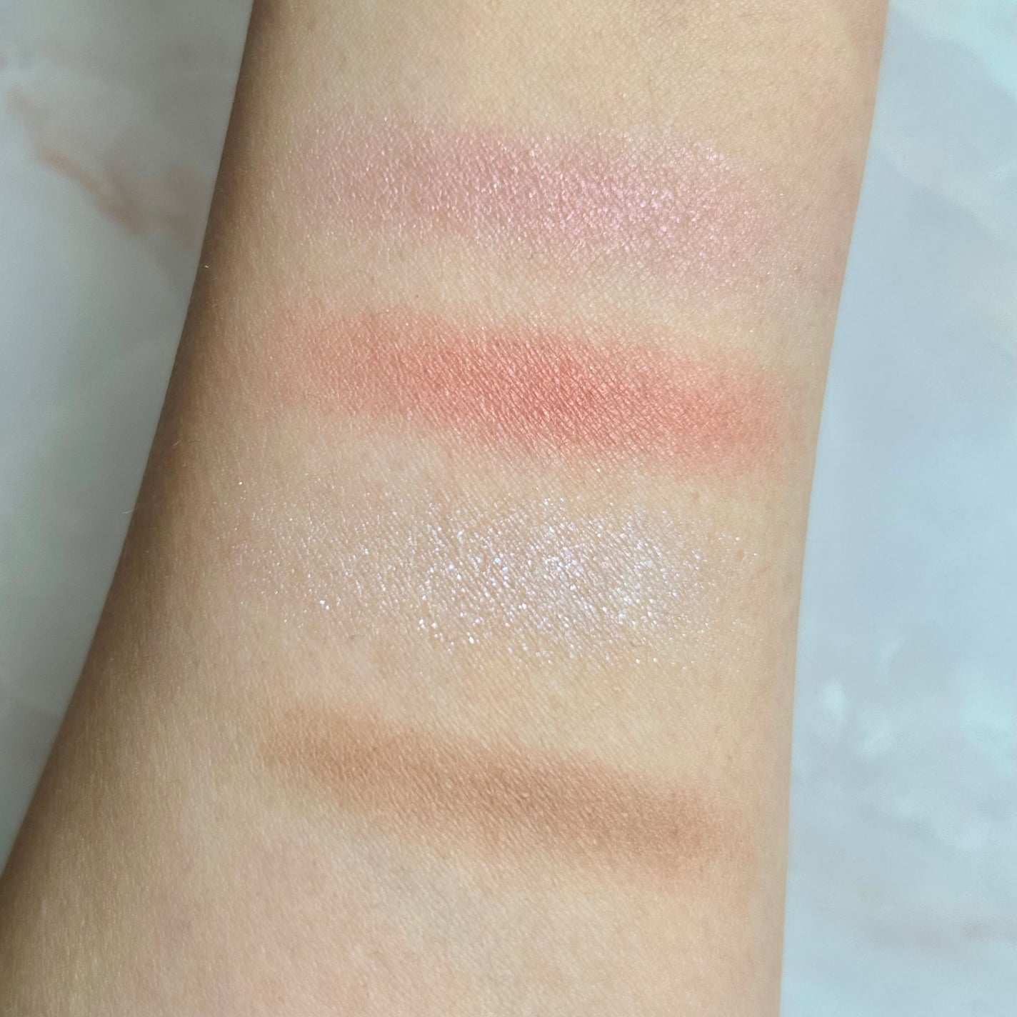 フォートーンズスタイリングアイズ/オルビス/パウダーアイブロウを使ったクチコミ(2枚目)