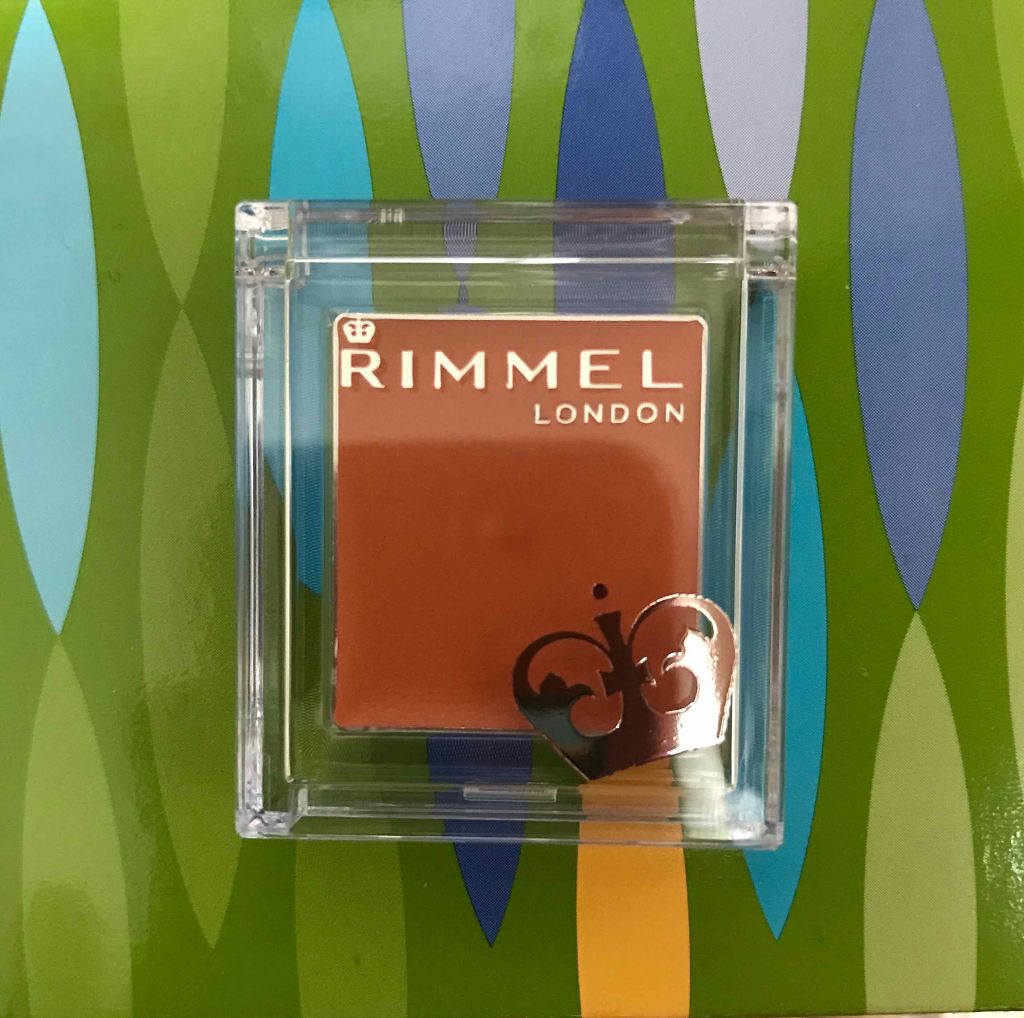 プリズム パウダーアイカラー/リンメル ロンドン/単色アイシャドウを使ったクチコミ(1枚目)