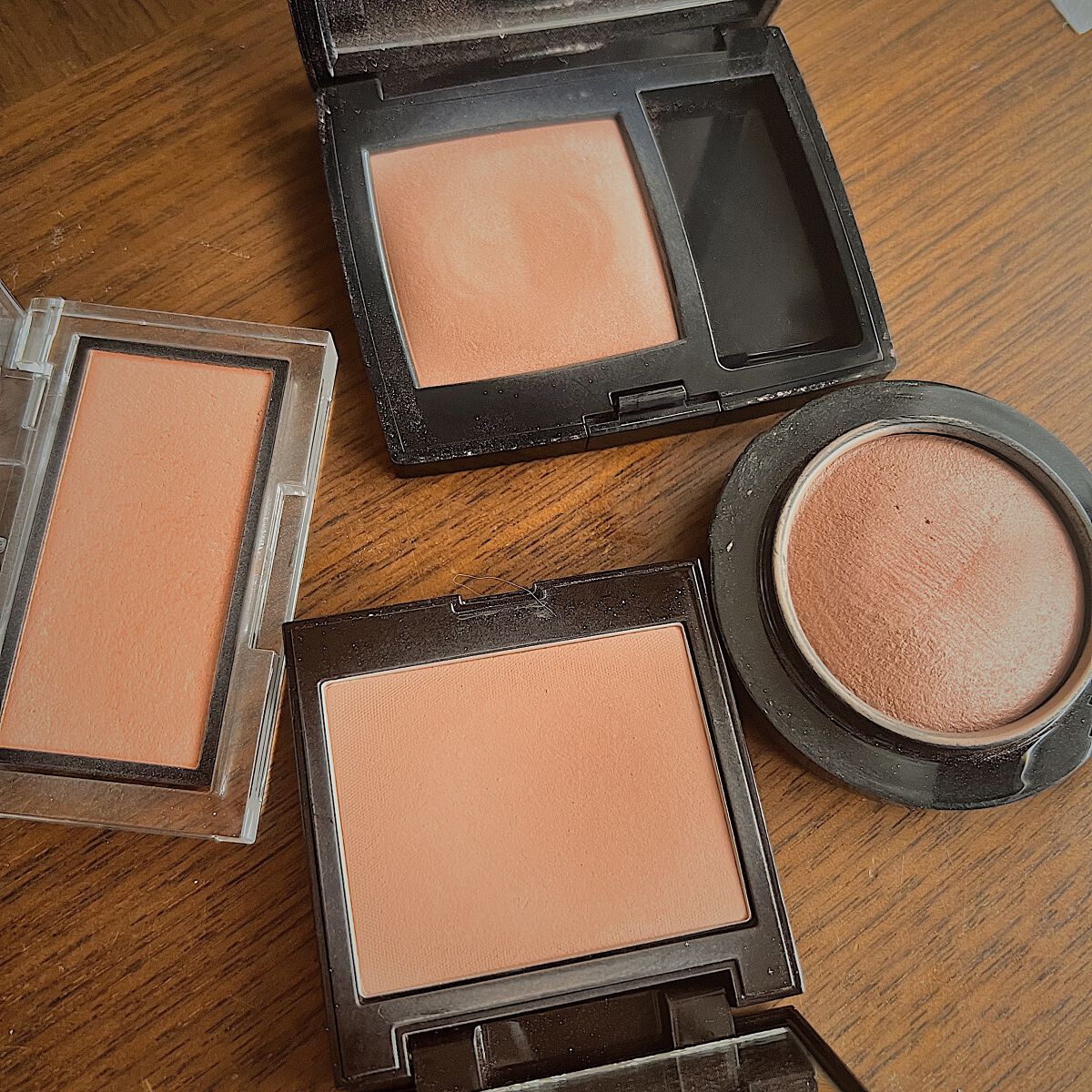 【旧】ディオールスキン ルージュ ブラッシュ 263 アザール/Dior/パウダーチークを使ったクチコミ（2枚目）