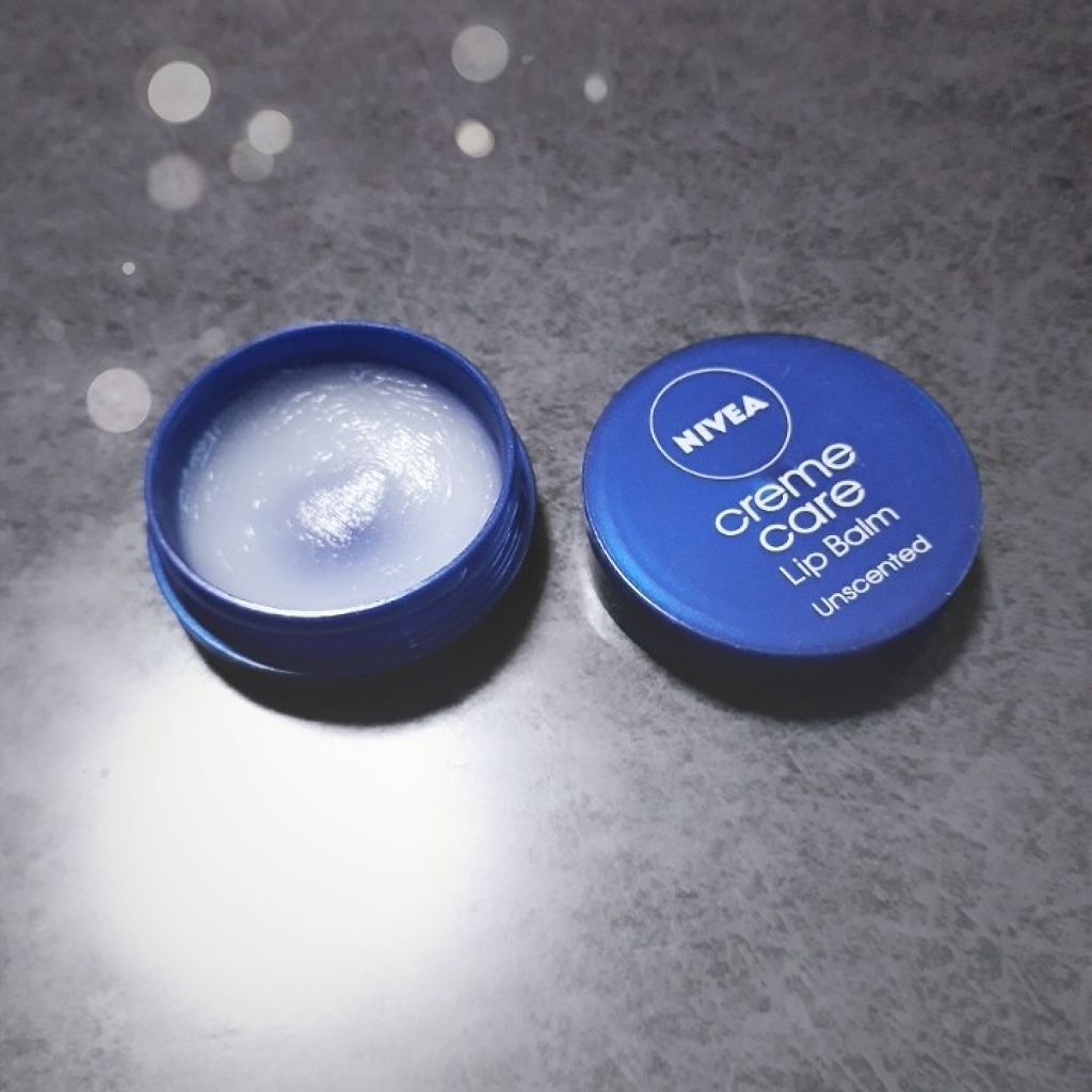 ニベア クリームケア リップバーム 無香料/ニベア/リップケアを使ったクチコミ（2枚目）