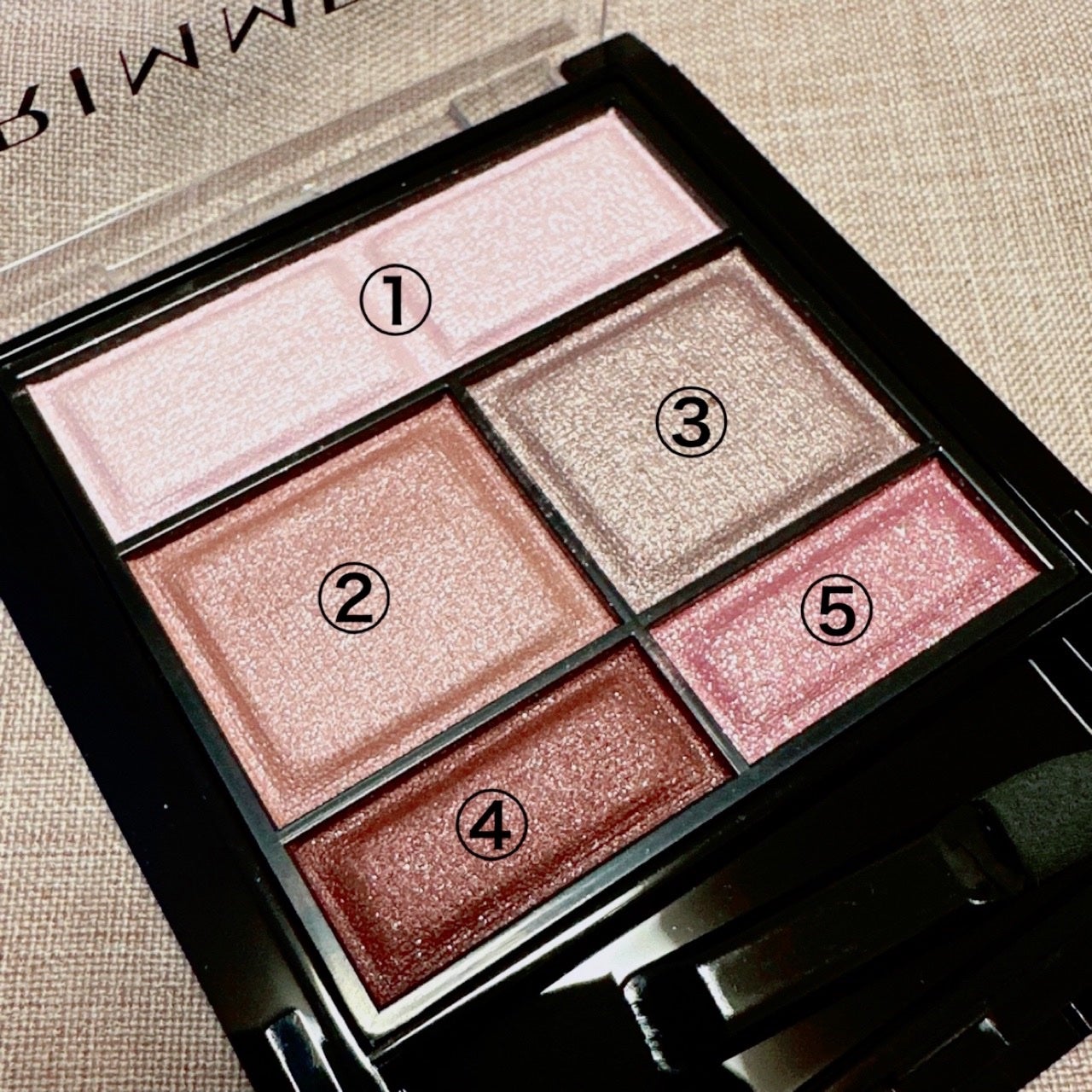 ワンダー スウィート アイシャドウ/リンメル ロンドン/アイシャドウパレットを使ったクチコミ(2枚目)