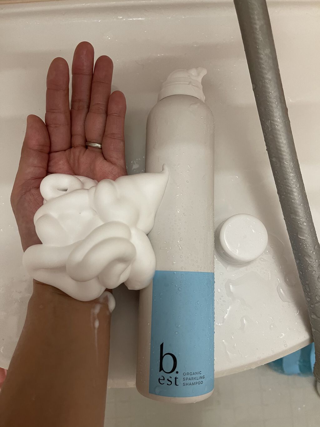 オーガニックスパークリングシャンプー/b.ris/市販シャンプーを使ったクチコミ（2枚目）