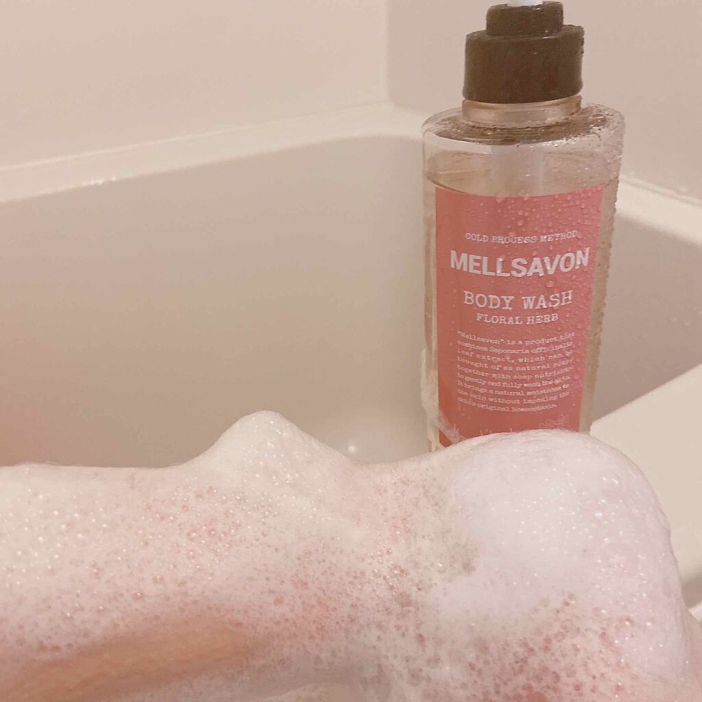 ボディウォッシュ フローラルハーブ/Mellsavon/ボディソープを使ったクチコミ(4枚目)