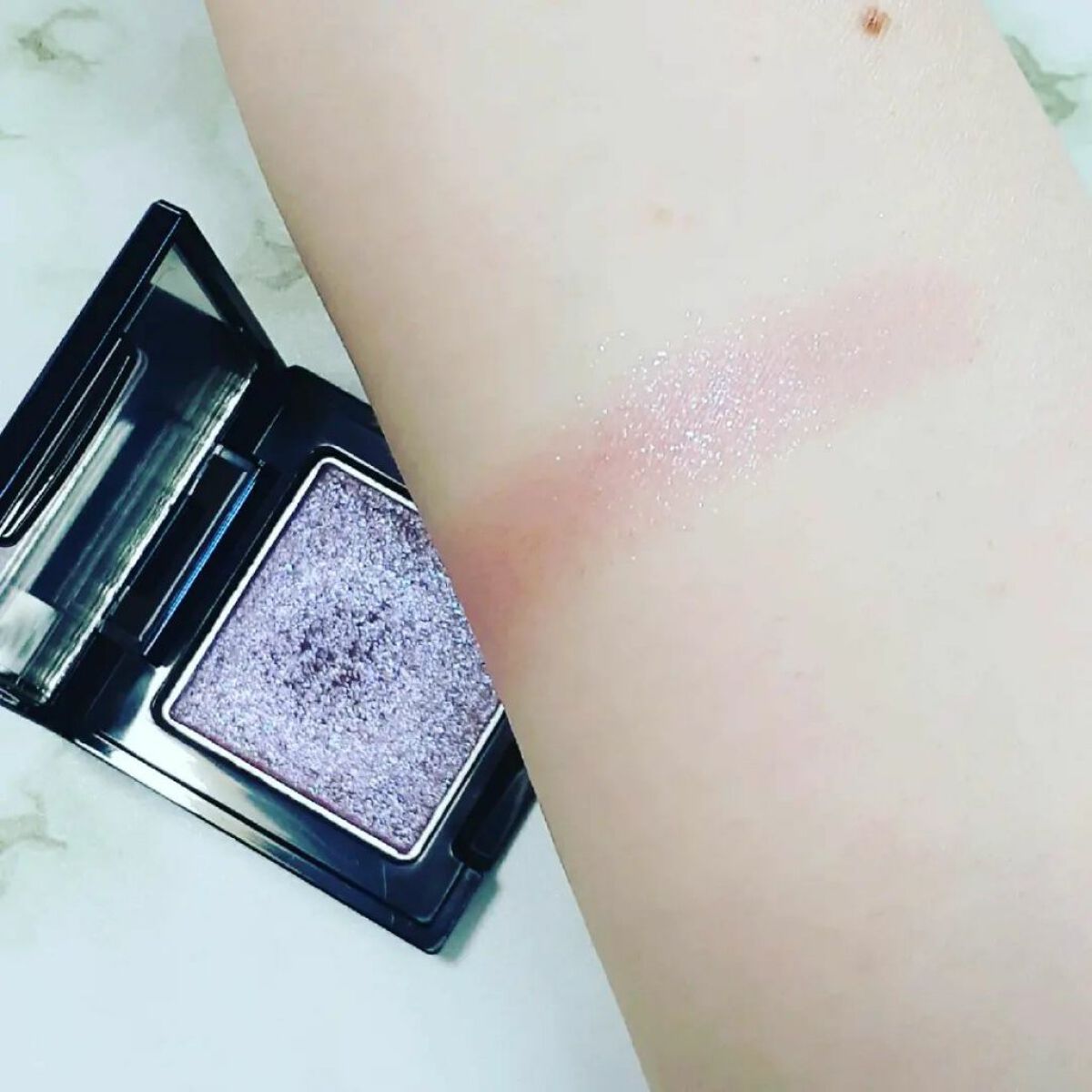 ラズル アイカラー/エレガンス ラズル /単色アイシャドウを使ったクチコミ(4枚目)