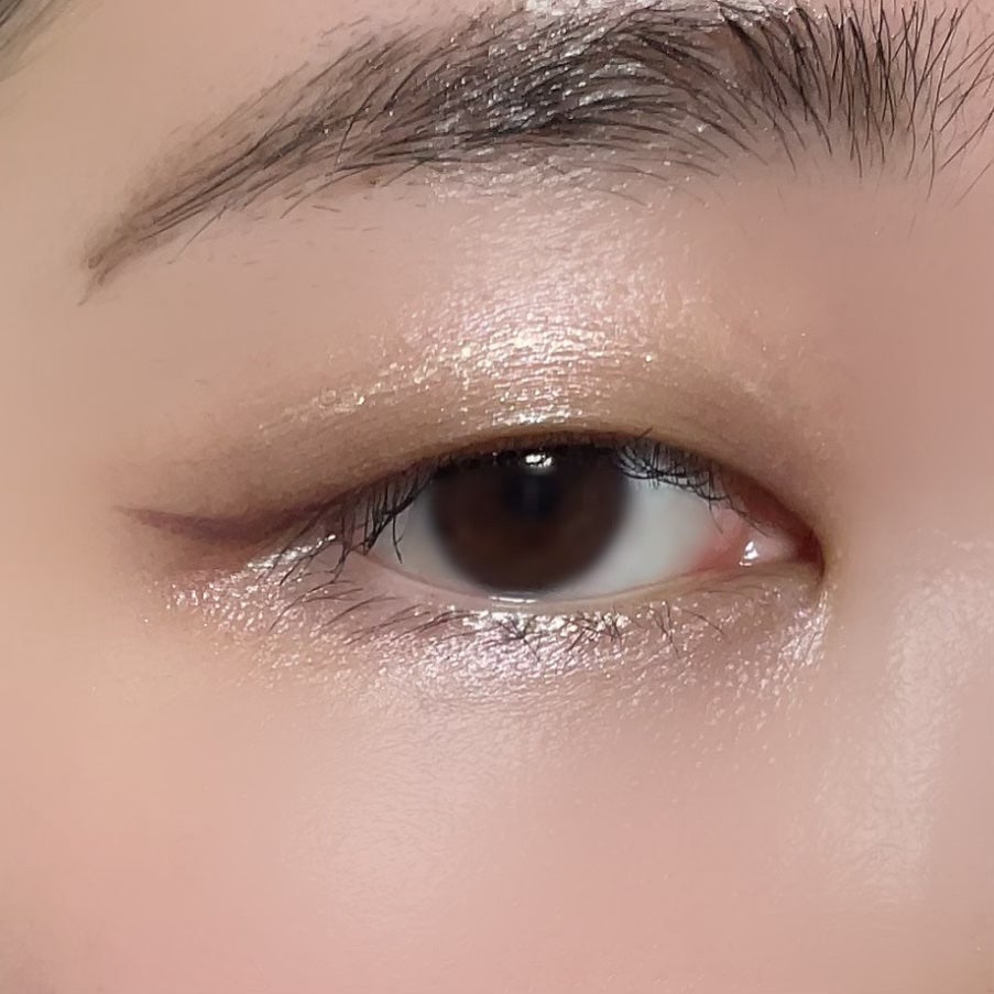 トーンアップアイシャドウ/CEZANNE/アイシャドウパレットを使ったクチコミ(3枚目)