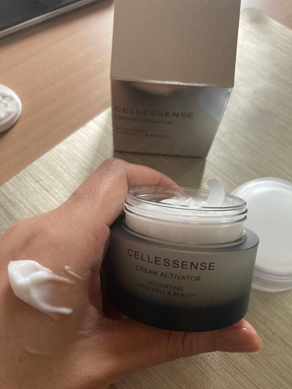クリーム アクティベーター/CELLESSENSE/フェイスクリームを使ったクチコミ(2枚目)