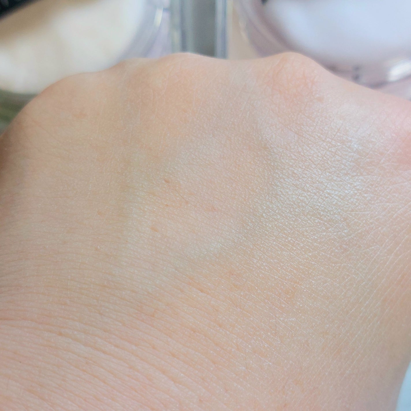 プリズム・リーブル/GIVENCHY/ルースパウダーを使ったクチコミ(8枚目)