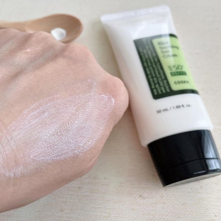 アロエスージングUVクリーム SPF50+ PA+++/COSRX/日焼け止めクリームを使ったクチコミ(3枚目)