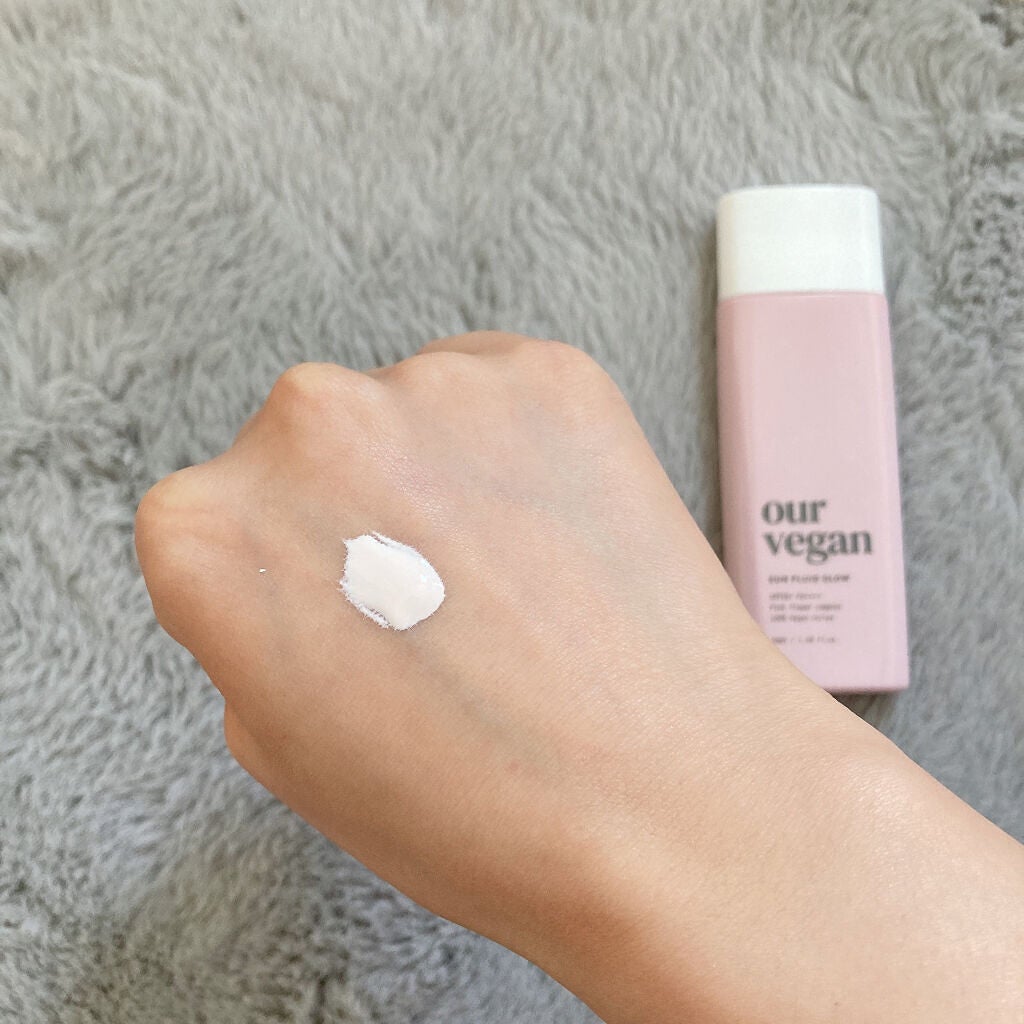 アワーヴィーガン サンプルイド グロー/manyo/化粧下地を使ったクチコミ(3枚目)